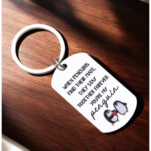 Penguin Love Couple Keychain Stainless Steel Anniversary Valentine Gift Romantic - Picture 4 of 13